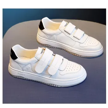 Малки бели обувки женски 2023 пролет-лято, нови студентски ежедневни настолни обувки, дамски модели спортни обувки