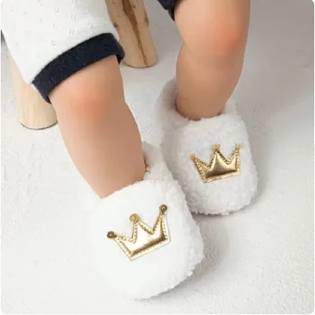 Модни вязаная детски обувки с мека подметка от овче пух за новородени момичета, топло и нескользящая обувки за деца