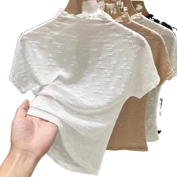 Лятна тениска от тънки копринени мрежи лед и укороченная пола-комбинация под нея